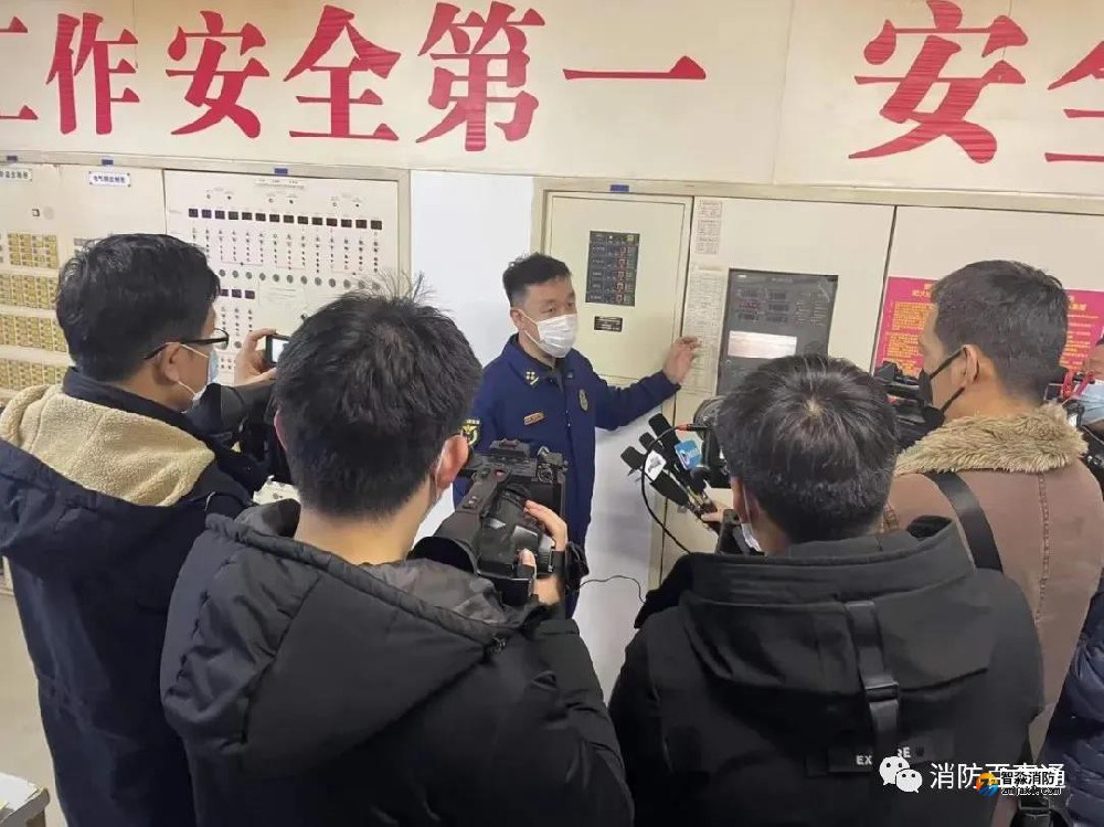 偽造消防檢測(cè)報(bào)告！消防管理人、維保負(fù)責(zé)人分別被拘留10日，企業(yè)被罰款4.9萬(wàn)元